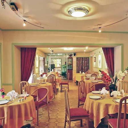 Отель Logis Le Perigord